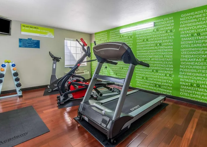 La Quinta Inn By Wyndham San Antonio Brooks City Base